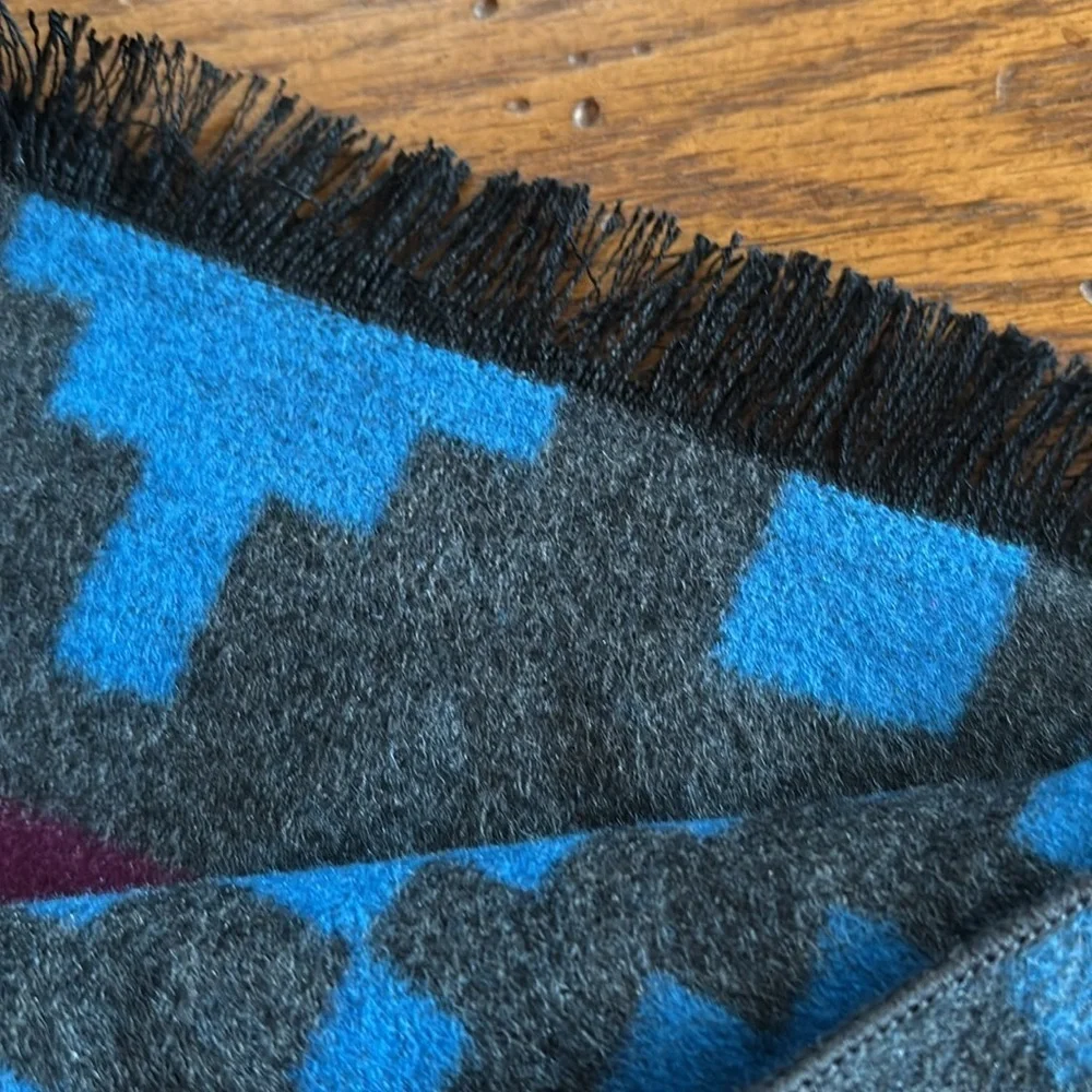 Light of Snow NWT Mulberry Silk Scarf Blue Gray Maroon Geometric Print Fringe